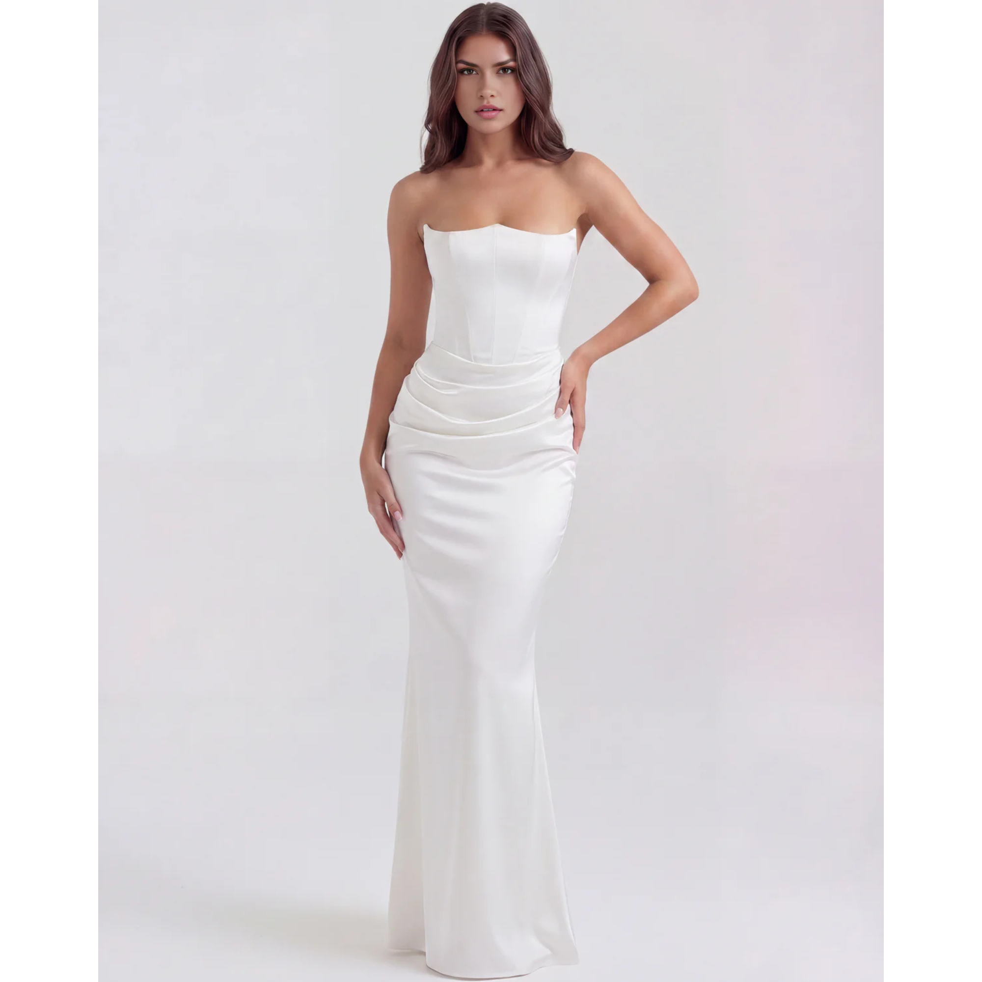 Velth | Vestido con corsé sin tirantes esculpido