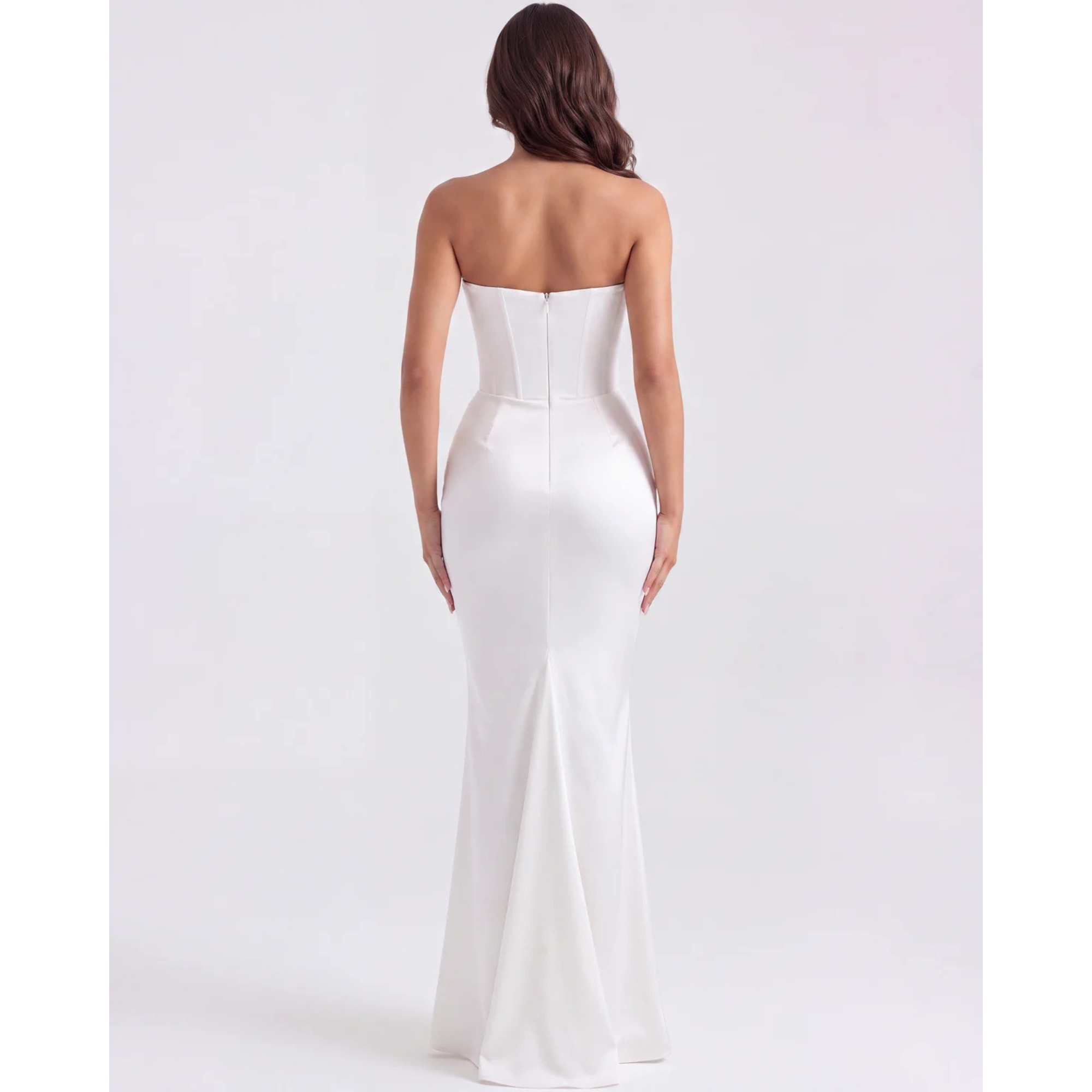 Velth | Vestido con corsé sin tirantes esculpido