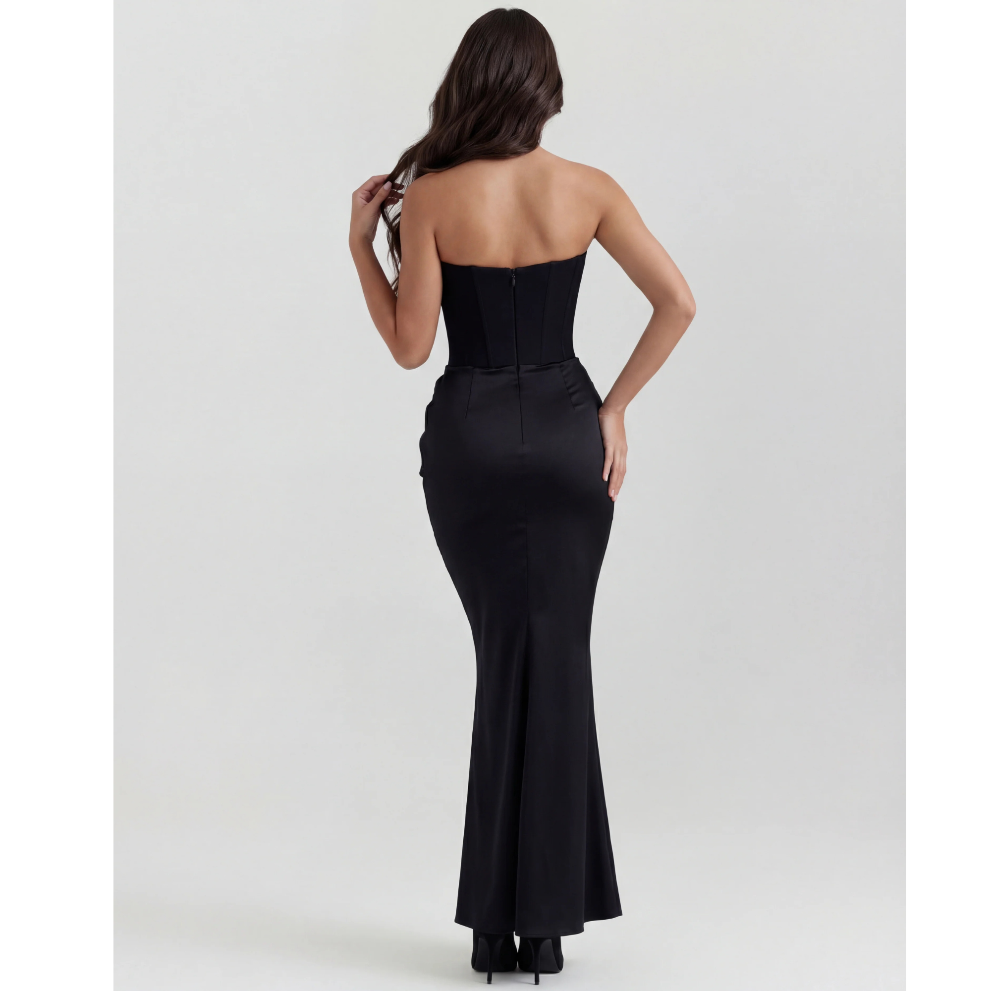 Velth | Vestido con corsé sin tirantes esculpido