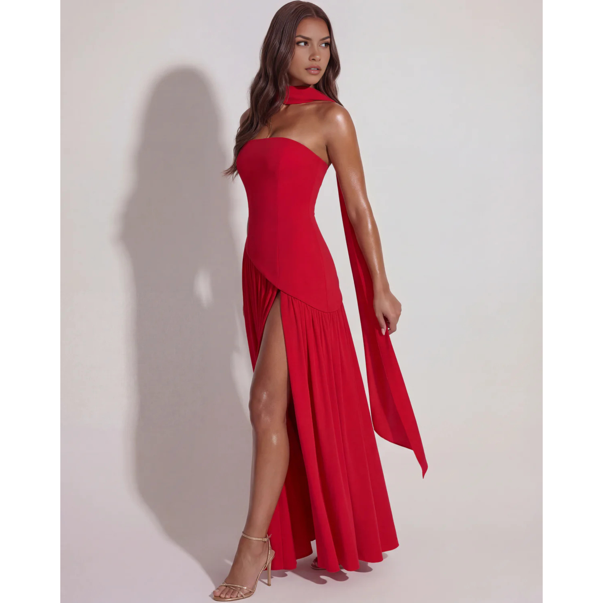 Velth| Vestido largo y elegante con cuello tipo bufanda