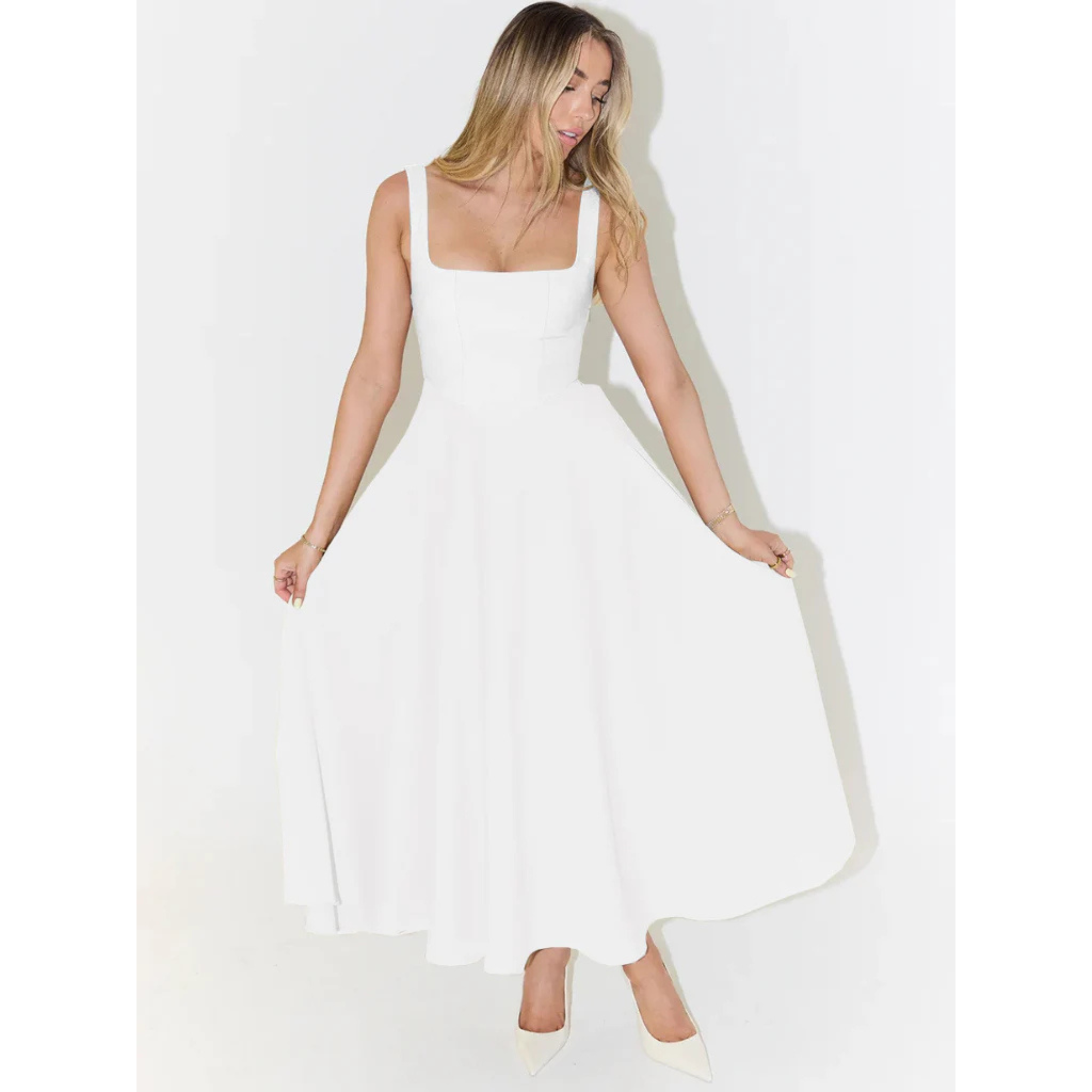 Velth | Vestido midi elegante con escote cuadrado