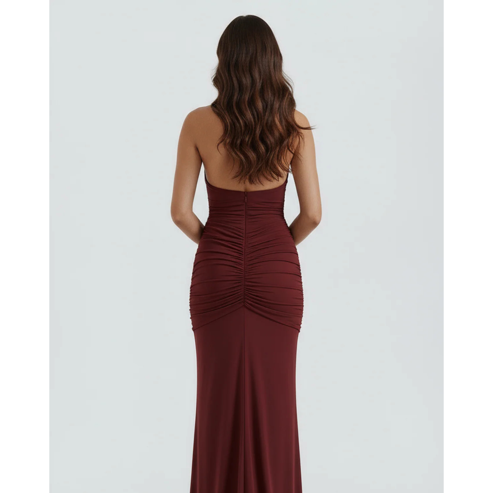 Velth | Vestido largo con escote halter